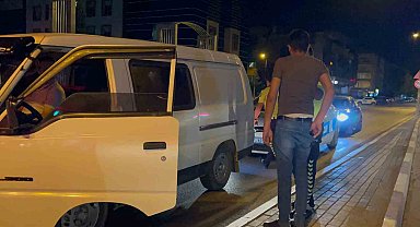 'Dur' ihtarına uymayan sürücü yakalandı, alkollü çıktı