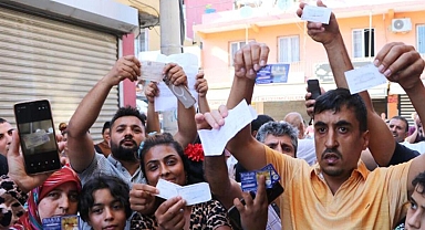 Adana'da bir kuyumcu 700 milyon liralık emanet altınlarla kayıplara karıştı! 