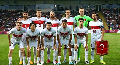 Anlaşmalar An Meselesi! Milli Yıldızlar Türkiye'ye Fenerbahçe İle Dönüyor