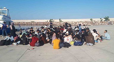 Ayvacık açıklarında 144 kaçak göçmen ile 1 göçmen kaçakçısı şüphelisi yakalandı