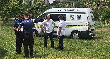 18 yaşındaki genç parkta ölü bulundu