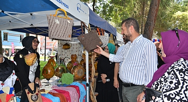  Bu Sergide Sıfır Atıktan Sanat Var   