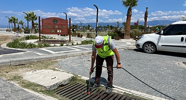 Burhaniye Belediyesi Sağlık İşleri Müdürlüğü İlaçlama Çalışmalarına Hız Kesmeden Devam Ediyor
