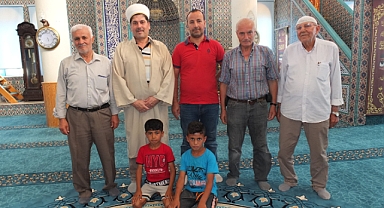 Burhaniye'de Çifte Minareli Cami İmece İle Pırıl Pırıl Oldu     