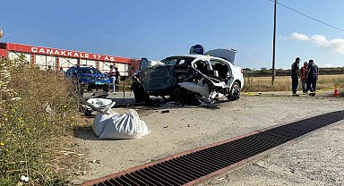 Çanakkale'de sürücüsünün hayatını kaybettiği kazada araçtan 10 kilo esrar, 4 kilo uyuşturucu hap çıktı