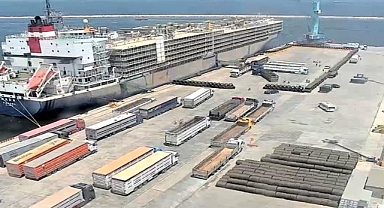 Çelebi Bandırma Limanı Türkiye Ekonomisine Katkı Sağlıyor   