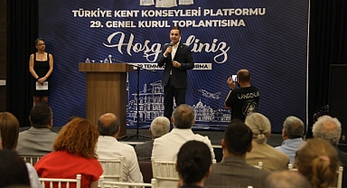Chp’li Ahmet Akın’dan Ortak Akıl Vurgusu: ‘Tek Adam Nedeniyle Ülke Sıkıntılı Halde’
