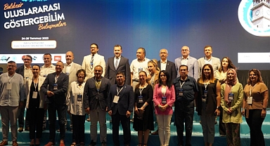 Dünyaca Ünlü Uzmanlar Balıkesir Uluslararası Göstergebilim Buluşmaları'nda Bir Araya Geldi 