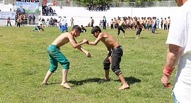 Edremit’te 500 Pehlivan Kol Bağlayacak