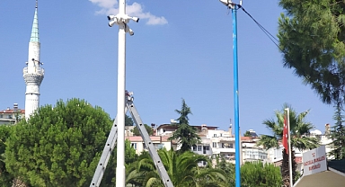 Edremit’te Güvenlik Kameralı İlk Park   