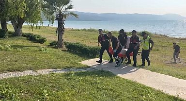 Gölde yüzerken kalp krizi geçirip hayatını kaybetti