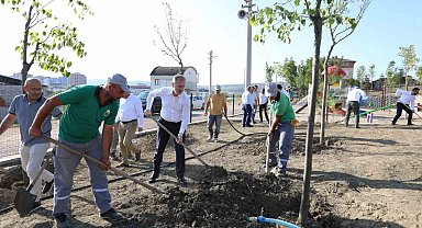 İnegöl'de 600 fidan 15 Temmuz şehitleri için dikildi
