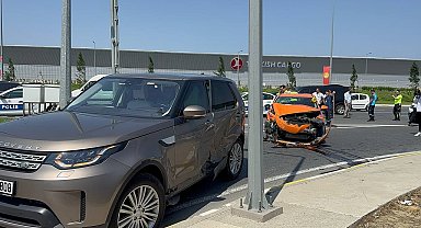 İstanbul Havalimanı'nda kaza: 3 yaralı