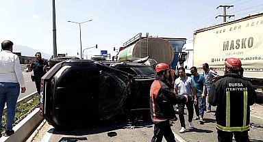 Kırmızı ışıkta tır dehşeti: 5 yaralı