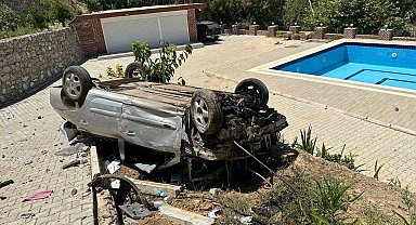 Köpeğe Çarpmamak İçin Manevra Yaptı, Otomobil 10 Metre Yükseklikten Bahçeye Uçtu: 6 Yaralı