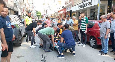 Bir Anda Yola Fırlayan Genç Kıza Motosiklet Çarptı