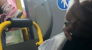 Otobüsteki tesettürlü kıza hakaret eden kadına yolculardan tokat gibi cevap