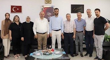 Öztaylan Taktir Topluyor