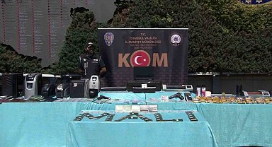 Sahte Kimlik Ve Pasaport Hazırlama Suçlarına Yönelik Düzenlenen Operasyonda 8 Gözaltı