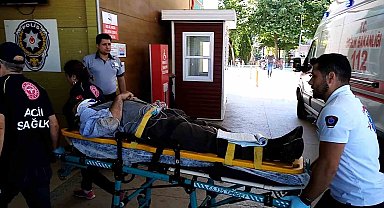 Traktör devrildi: 1 yaralı