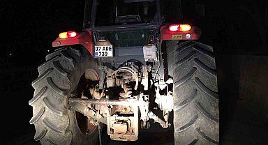 Antalya'da traktör yayaya çarptı: 1 yaralı