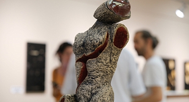 Ayvalık’ta Seramik, Resim Ve Heykel Aynı Sergide Buluştu   