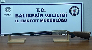 Balıkesir'de 15 Şahsa Gözaltı   