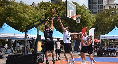 Balıkesir’de Zafer Coşkusu