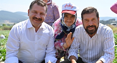 Başkan Yılmaz Üreticinin Yanında 