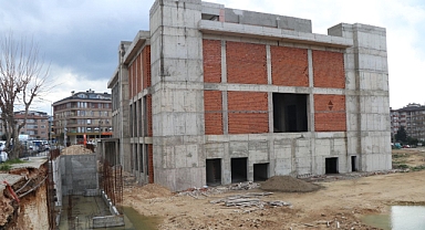 Bitmek Bilmeyen Kültür Merkezi Büyükşehir’e Devroluyor   