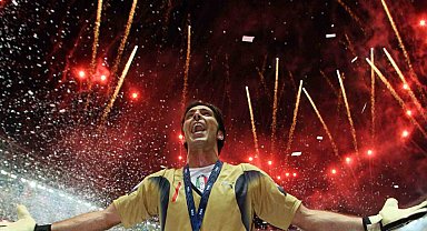 Buffon, 45 yaşında kariyerini sonlandırdığını açıkladı