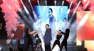 Burhaniye'de Sefo'ya Büyük İlgi   