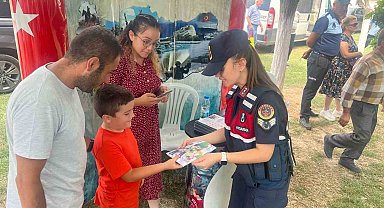 Çal festivalinde kadına yönelik şiddete karşı bilgilendirme yapıldı