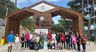 Coğrafya öğretmenleri Edremit Körfezini incelediler