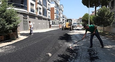 Edremit Belediyesi'nden Asfalt Hamlesi