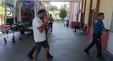 Önce çaldı, yakalanınca bıçakla tehdit etti