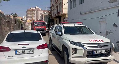 Evde çıkan yangın maddi hasara neden oldu