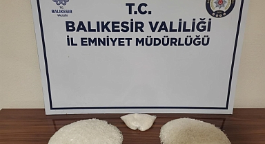 Gönen'de Durdurulan Araçtan 2 Kilo Uyuşturucu Çıktı   