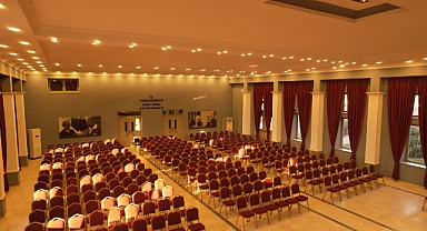 İsmet İnönü Kültür Merkezi Baştan Sona Yenilendi