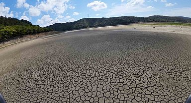 İstanbul'da kuraklığın boyutu havadan çekilen görüntülerle ortaya çıktı