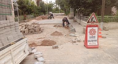 Karesi'de Yollar Örülüyor