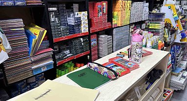 Kırtasiye alışverişlerinde fiyatlar arttı, veliler ikinci ele yöneldi