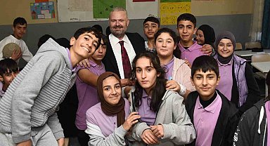 Üniversiteyi kazanana 5 bin TL destek