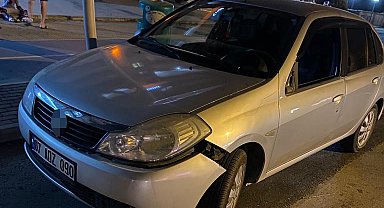 Otomobil ile motosiklet çarpıştı: 1 yaralı