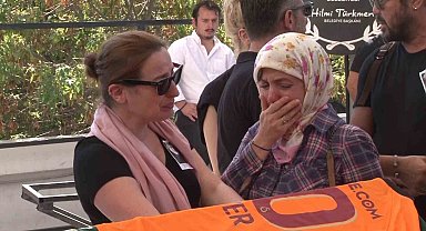 Oyuncu Ünal Silver son yolculuğuna uğurlandı