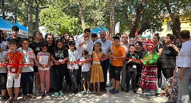 Sındırgılı Gençlerden Bilim Ve Kültür Şenliği 