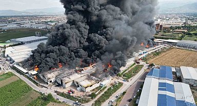 Şişecam'ın Deposu Da O Yangında Küle Döndü