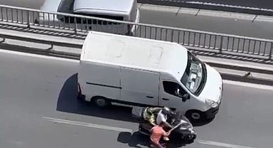 Trafik Magandası Tır Sürücüsü Kamerada