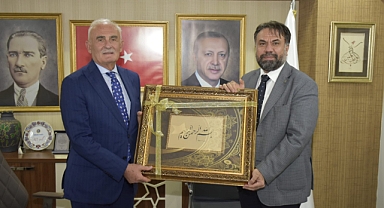 Yusuf Ziya Yılmaz; “Ak Parti Siyaseti, Millete Hizmetkar Olma Siyasetidir”