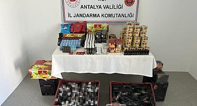 Antalya'da jandarmadan kaçak alkol ve sigara operasyonu: 1 gözaltı